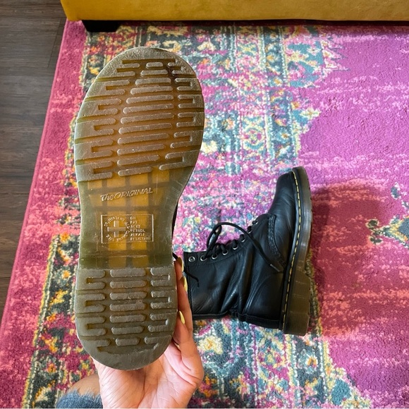 Dr Martens 1460 Leather Lace Up Boot - Picture 4 of 10